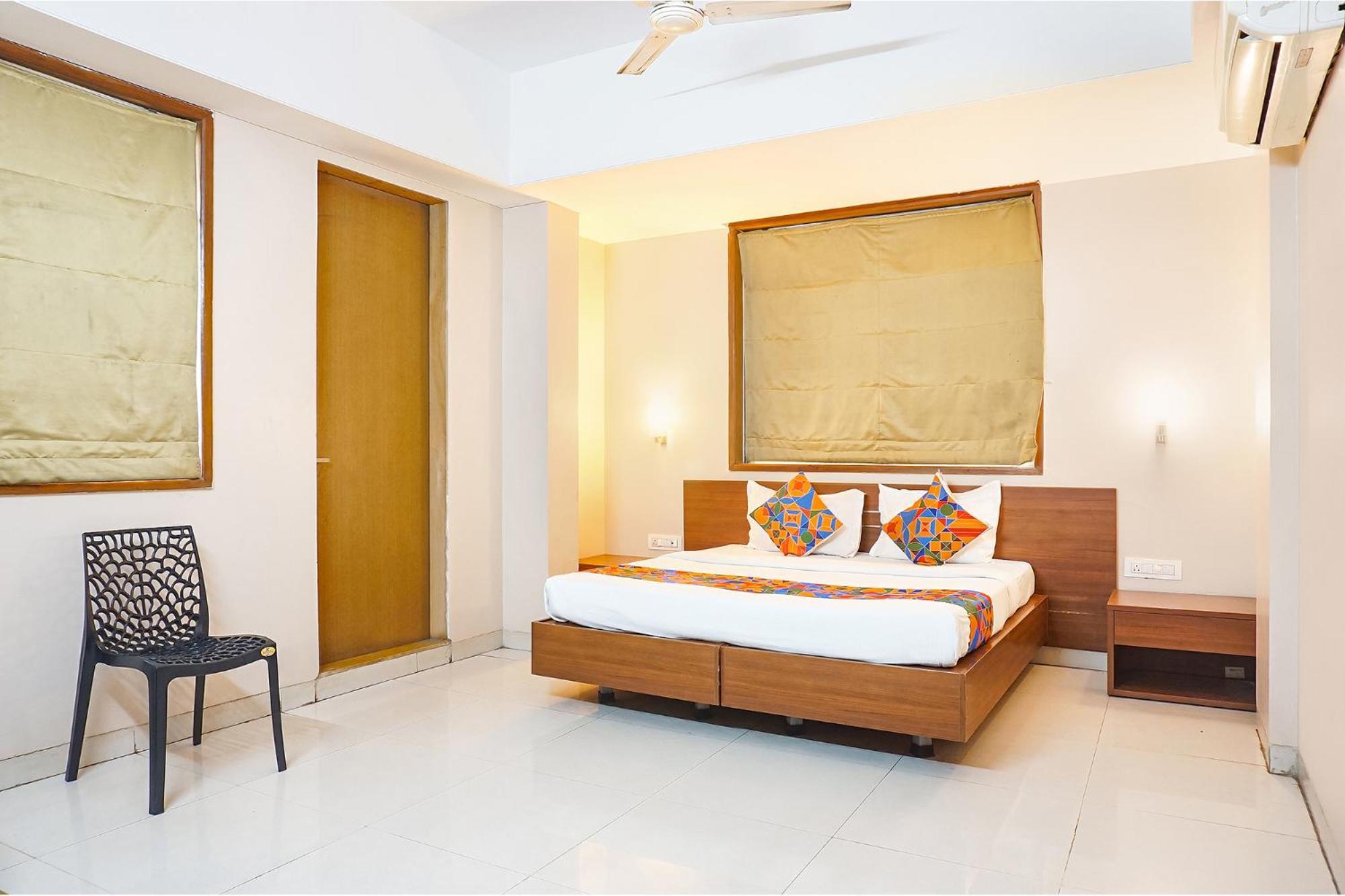 Fabhotel Classic Executive Phursungi Exterior photo